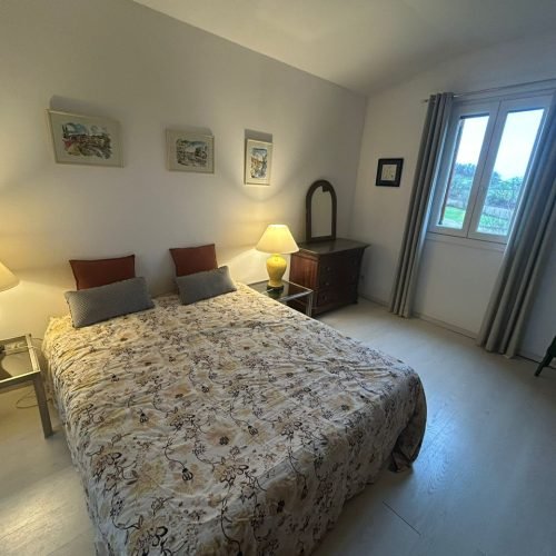 location-estivale-gites-villereal-vacances-loyer-eteChambre 2B